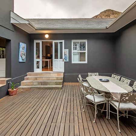 Villa Blu Guesthouse Херманус Экстерьер фото